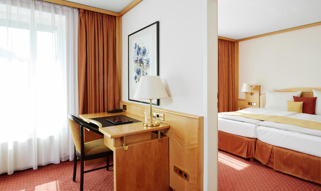 Superior Double Room,747206930:JPEG