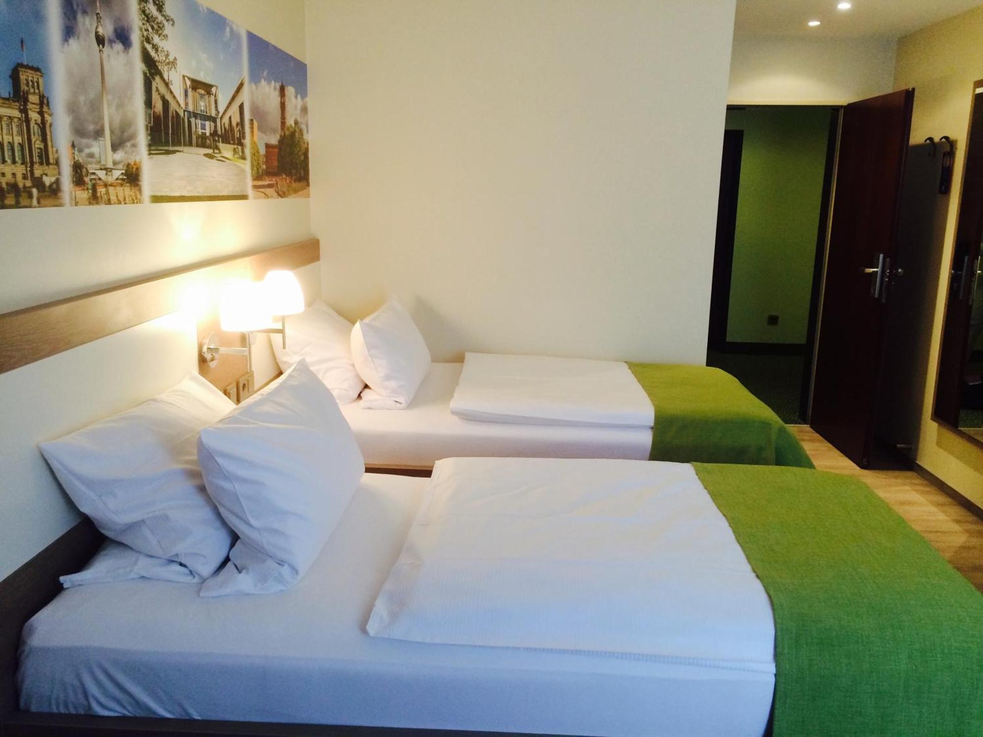 Standard Twin Room,1276931698:JPEG