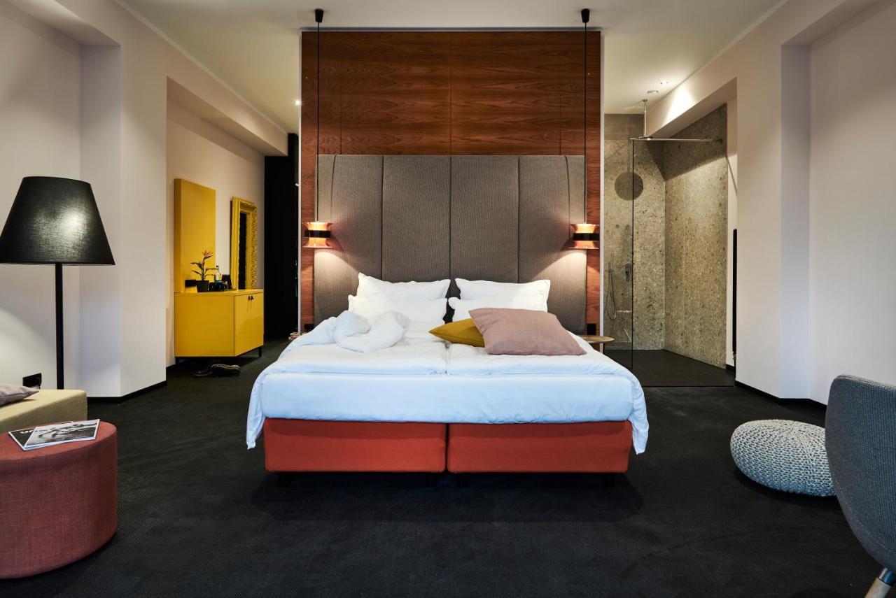 Suite met een Balkon en Uitzicht op de Rivier