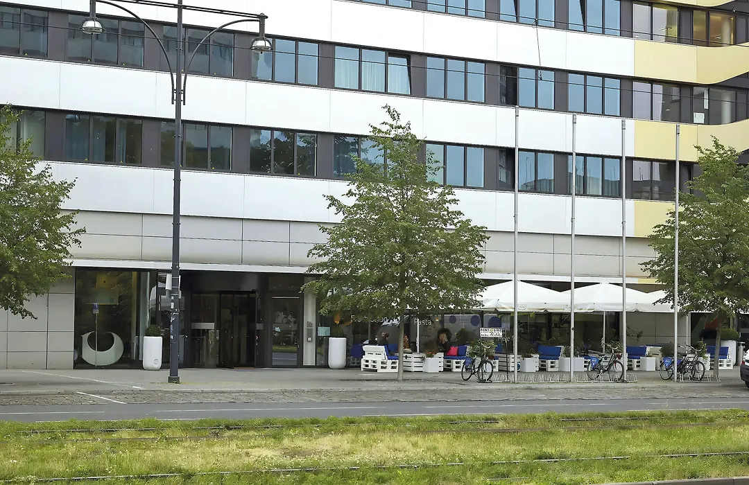 Leonardo Smart Hotel Berlin Alexanderplatz-1