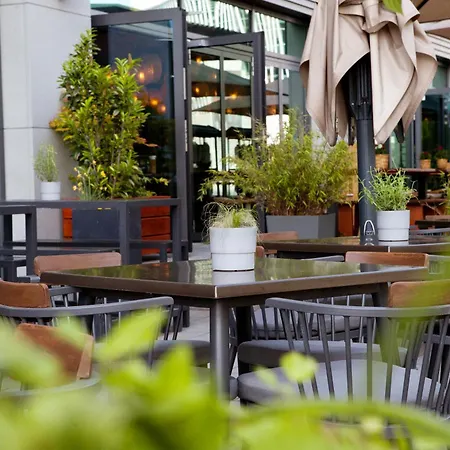 Hotel Indigo Berlin - East Side Gallery By Ihg-2